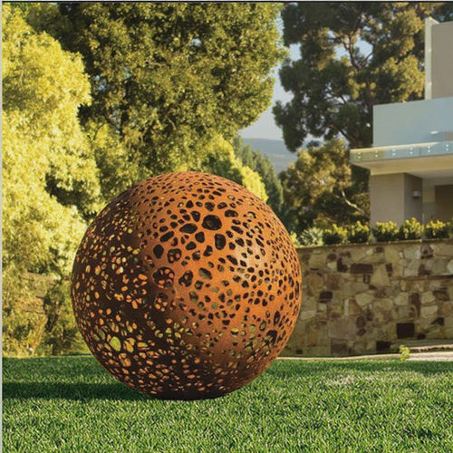 Son şirket blogları hakkında Corten Steel Perforated Sphere