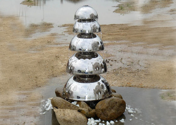 İyi bir fiyat. Ayna Cilalı Paslanmaz Çelik Su Özelliği Beş Yarım Daire Tasarımı çevrimiçi