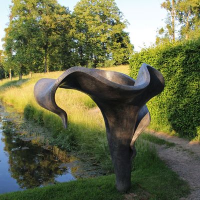 İyi bir fiyat. Özel Dekoratif Büyük Bahçe Metal Bronz Manzara Heykel Çiçeği çevrimiçi