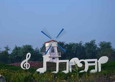 İyi bir fiyat. Modern Beyaz Boyalı Paslanmaz Çelik Açık Musial Not Heykel çevrimiçi