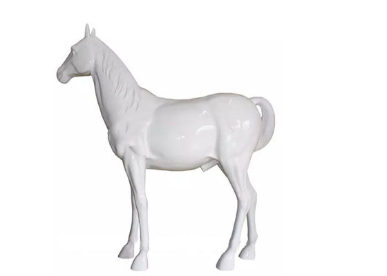 İyi bir fiyat. Modern Beyaz At Dış Mekan Fiberglas Heykel Boyalı Yaşam Boyu çevrimiçi