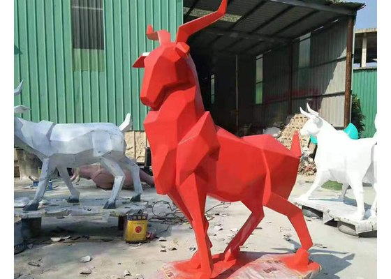 Hayvan Figürü Geyik Açık Fiberglas Heykel Bahçe Dekorasyonu İçin Yaşam Boyutu
