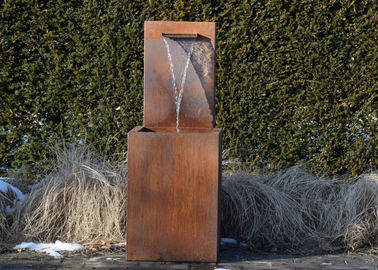İyi bir fiyat. Profesyonel Corten Çelik Bahçe Suyu Çeşmeler 150cm Yükseklik çevrimiçi