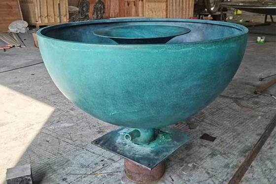 Bahçe dekorasyonu için antik bronz su çeşmesi heykel