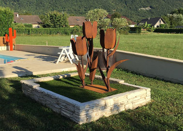 İyi bir fiyat. Gerçekçi Corten Çelik Lale Bahçe Dekorasyonu İçin Soyut Çiçek Heykel çevrimiçi