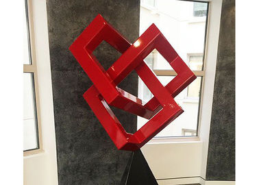 İyi bir fiyat. Kırmızı Boyalı Metal Heykel Modern Sanat Dekorasyon İçin Geometrik Heykel çevrimiçi