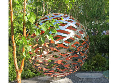 İyi bir fiyat. 150 Çap Paslanmaz Çelik Top Heykel Cilalı Metal Hollow Küre Bahçe için çevrimiçi