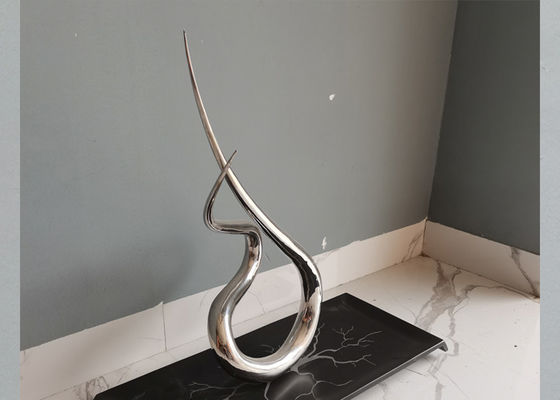 Yükseklik 56cm Eşsiz 316 Paslanmaz Çelik Sanat Heykelleri